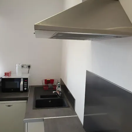Apartman Pied A Terre Professionnel Au Coeur De 
